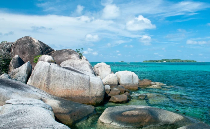 Europe & United Kingdome 3DAYS AMAZING BELITUNG ISLAND & PANTAI LASKAR PELANGI BY SRIWIJAYA AIR / SUPER AIR JET 2 ~blog/2023/9/6/2days_simply_belitung__6